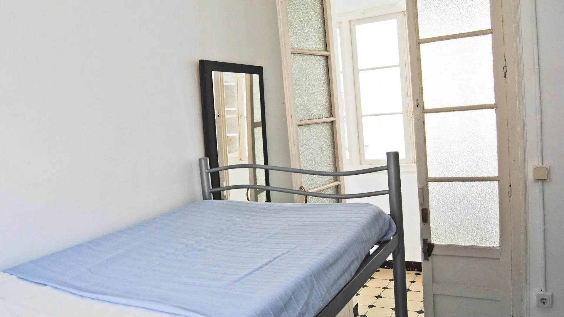 ** Hotel Malaga City Suites Spain